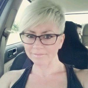 Meet your Posher, Marsha